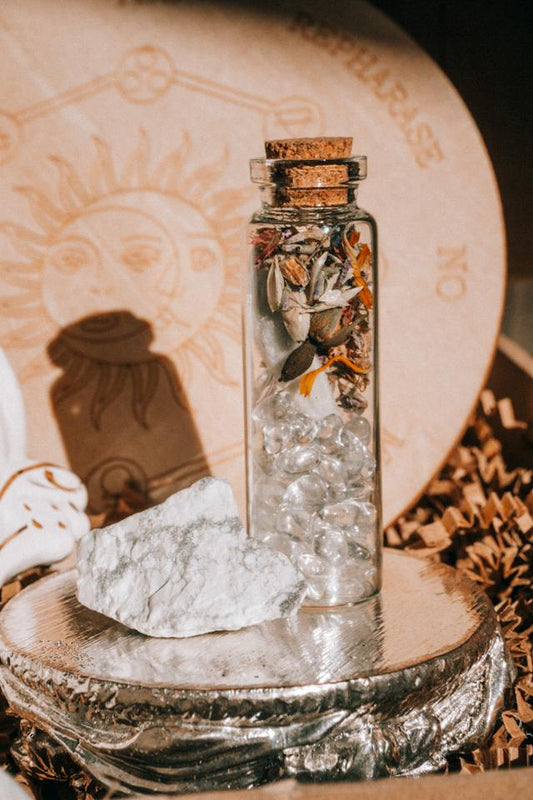 Howlite Serenity: A Journey into Calmness - Herbal Rocks