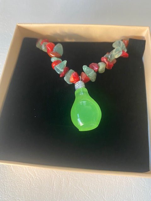 Christmas Necklace - Herbal RocksChristmas NecklaceNecklaceHerbal RocksHerbal RocksChristmas Necklace